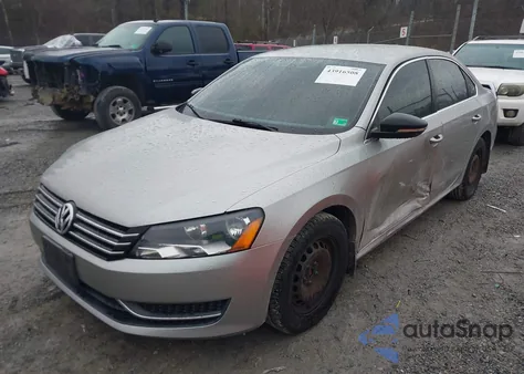 2012 Volkswagen Passat 2.5L Se z USA, uszkodzony, nr VIN 1VWBH7A30CC030456